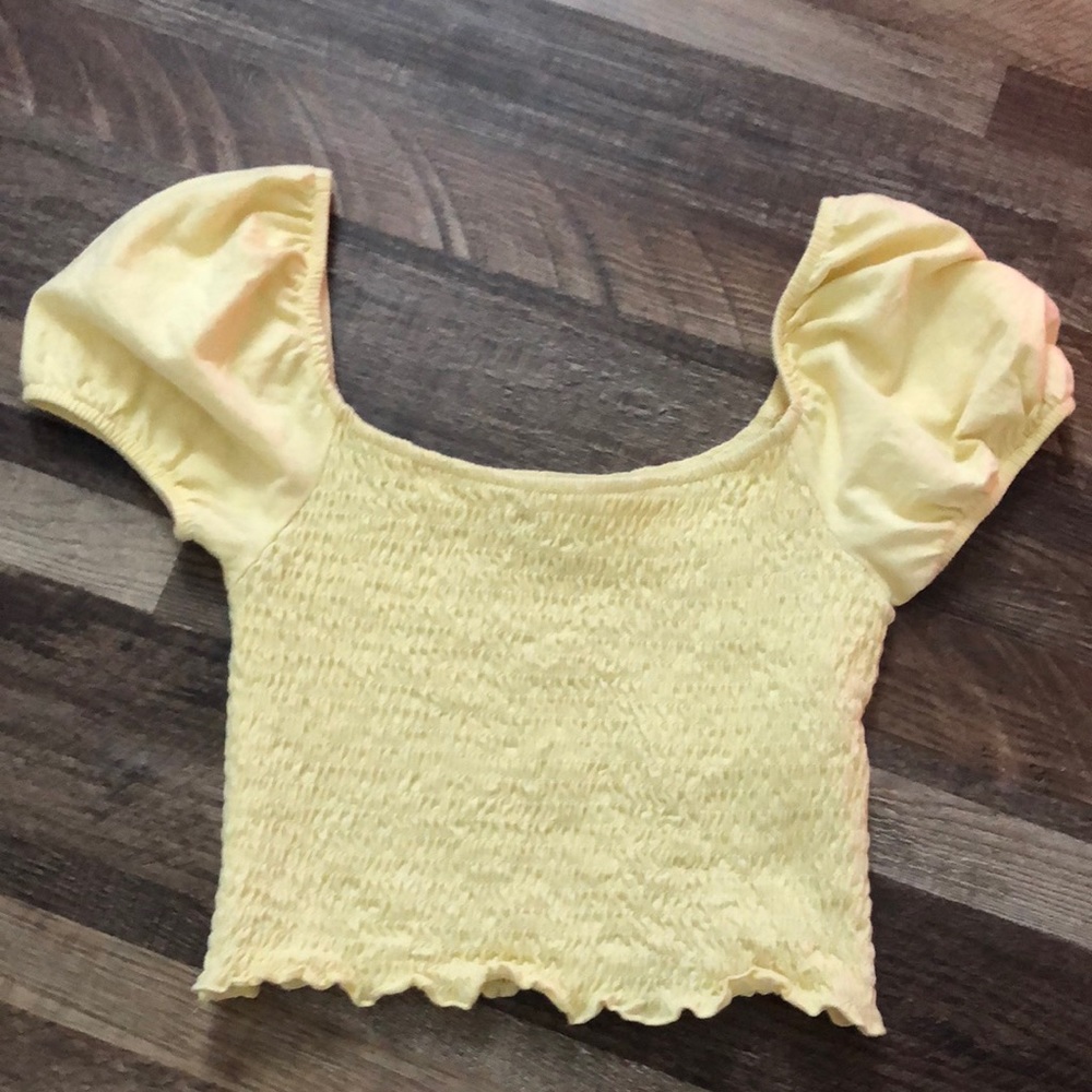 Hollister crop top
